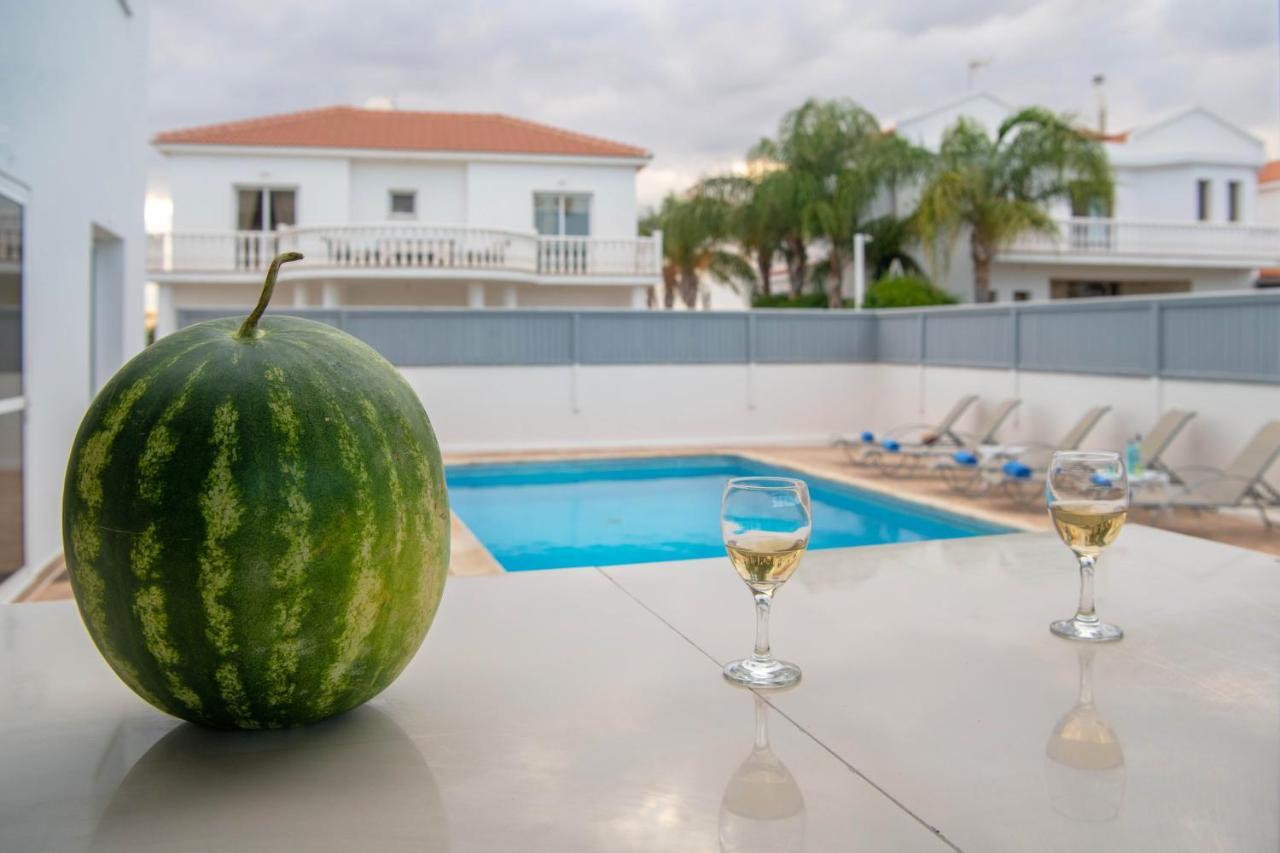 Villa Ruby Nissi Beach Ayia Napa Esterno foto